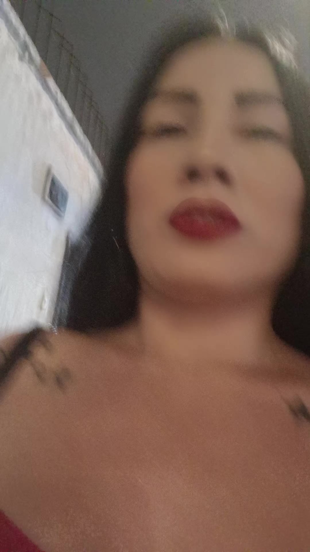 @claudia elisa