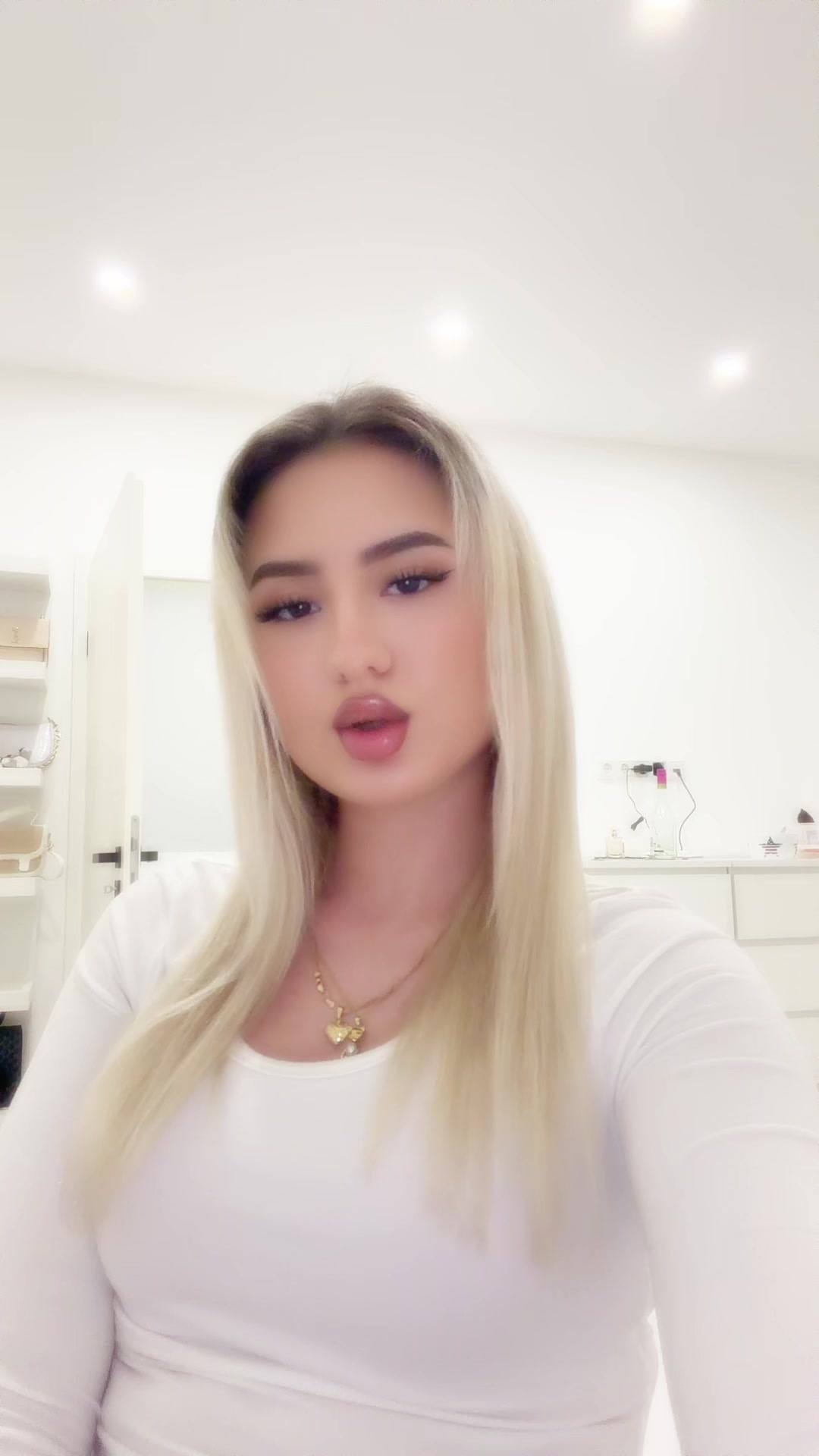 @Valeria_dsv