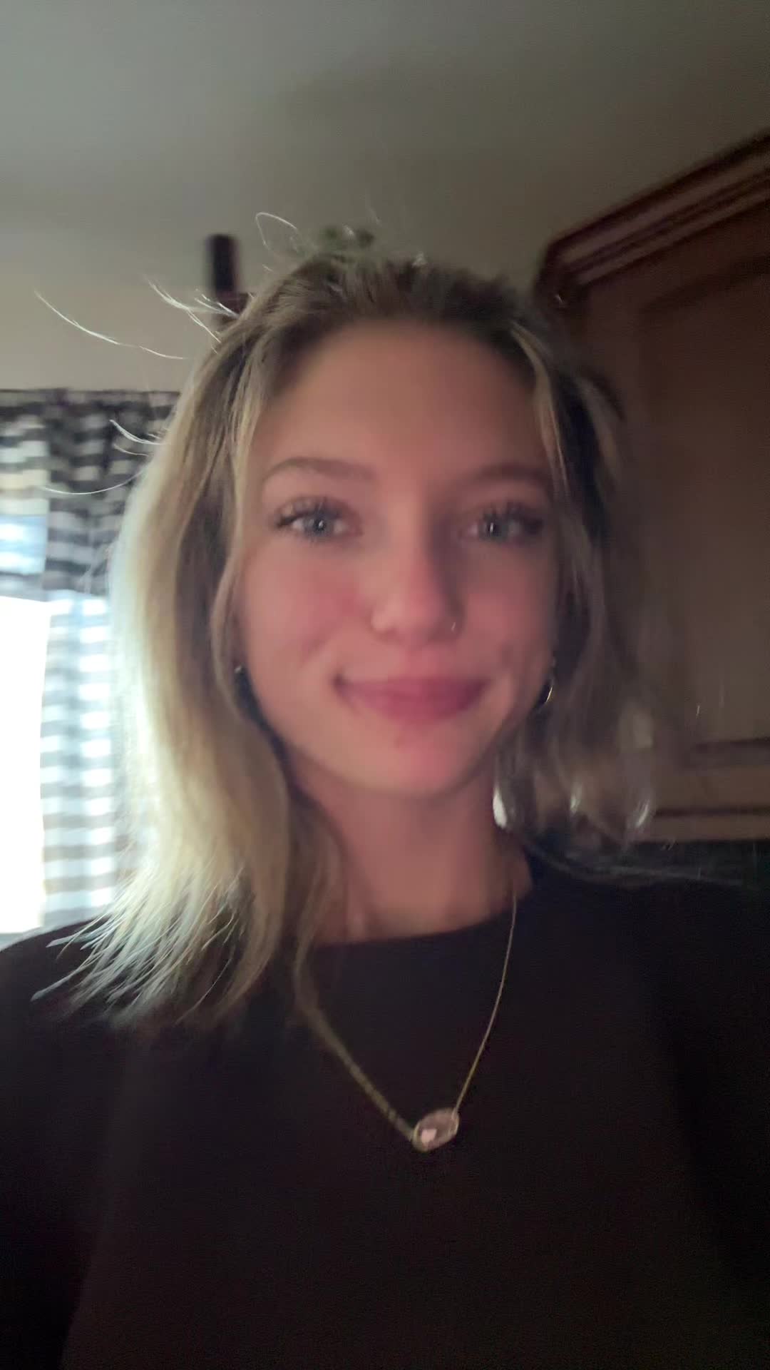 @Ava Marie