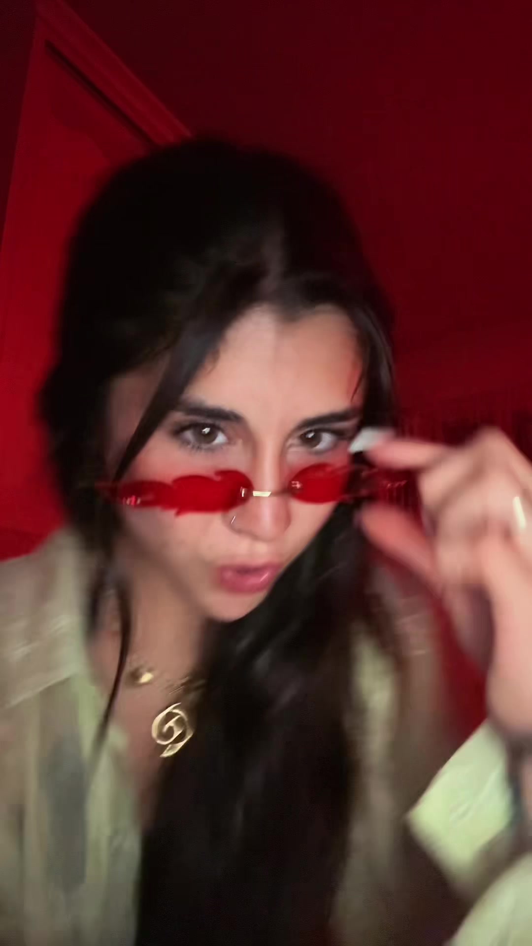 @𝐴𝑟𝑦