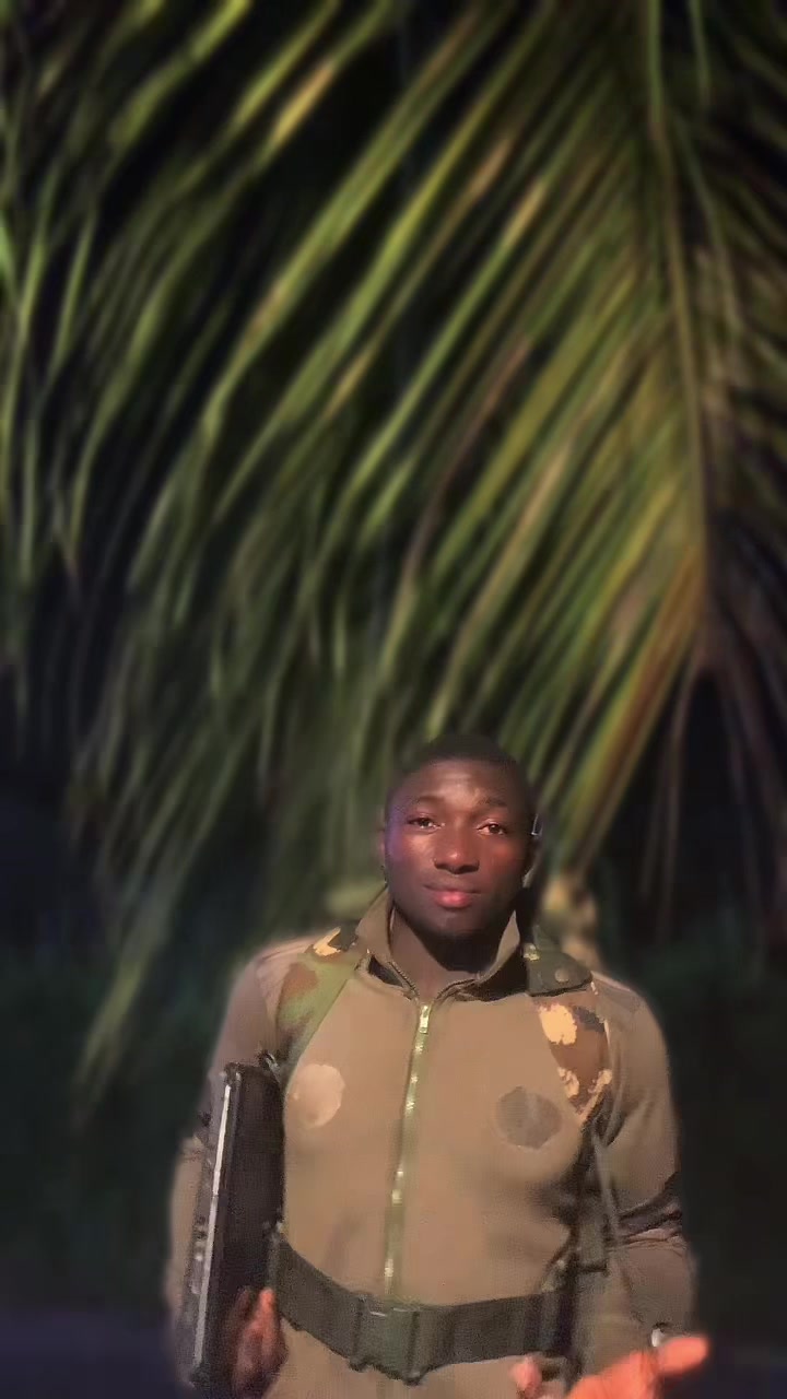 @𝐑𝐄𝐃 𝐀𝐋𝐀𝐑𝐌