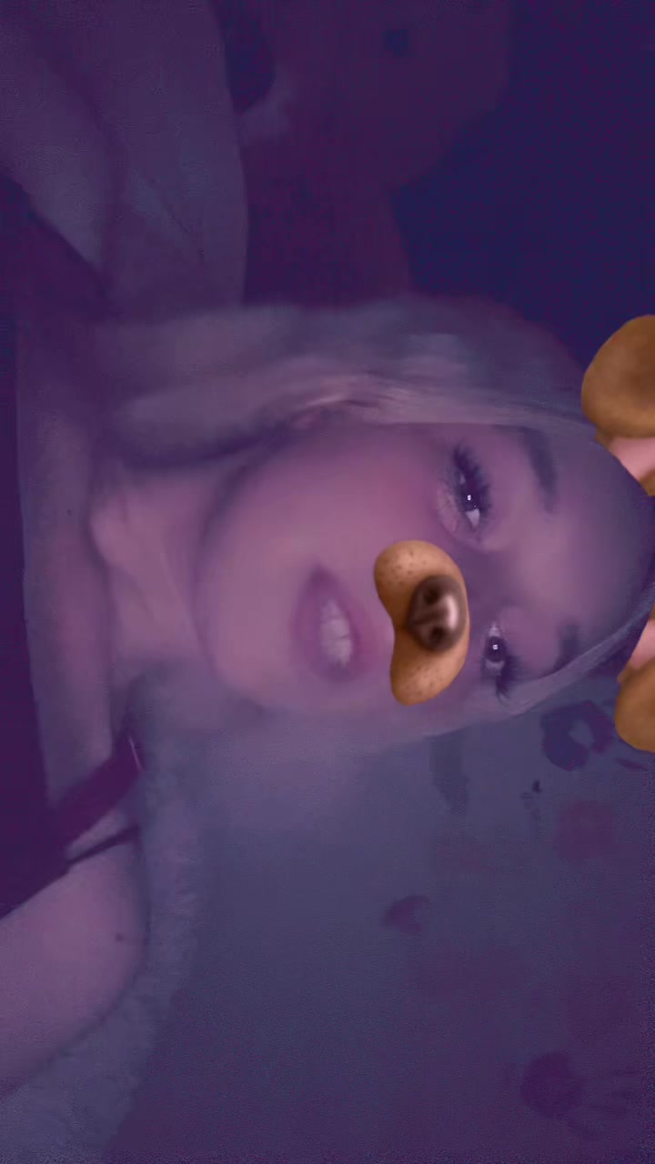 @Samantha🇩🇪🦅