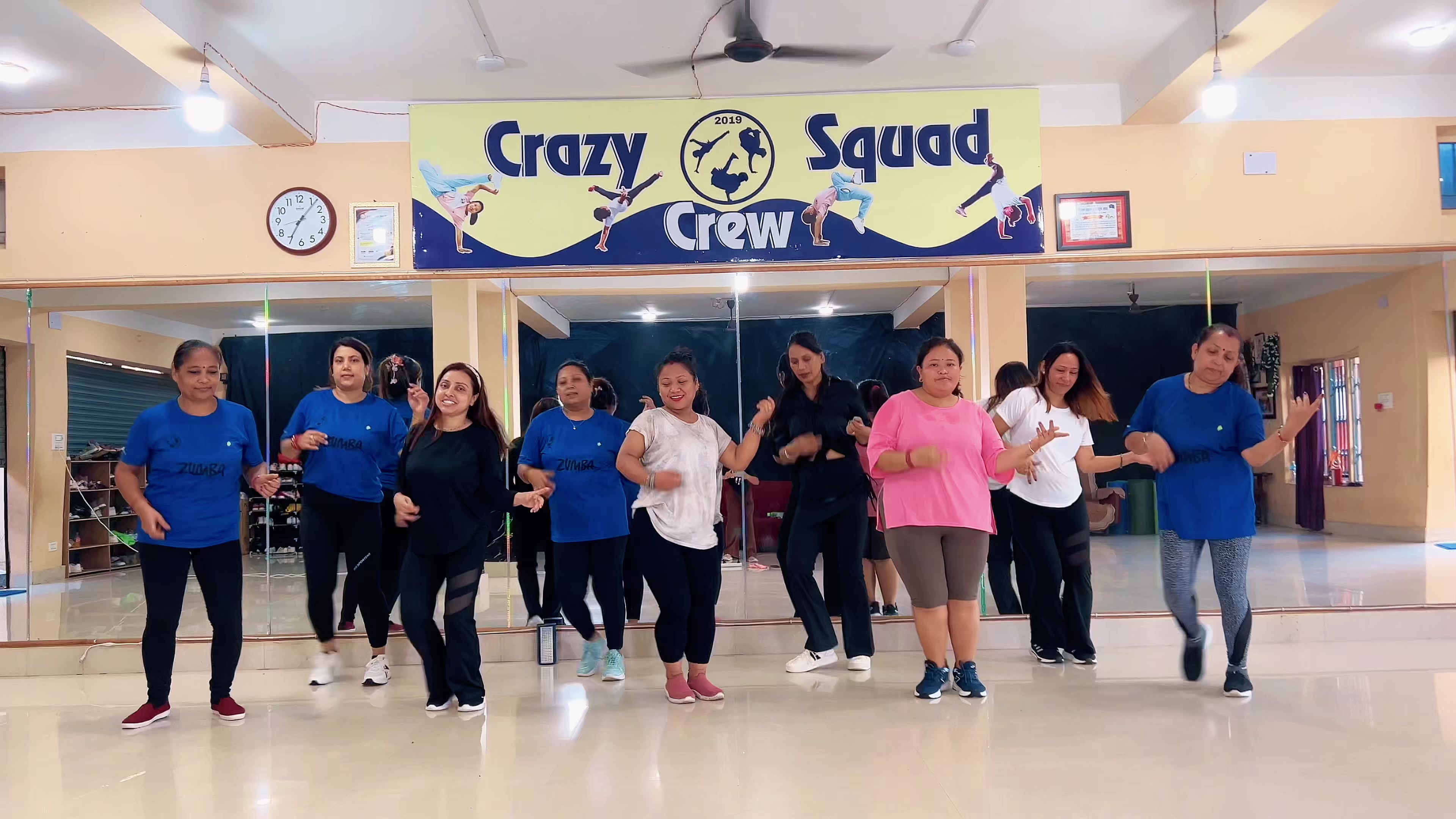 @Crazy Squad Crew
