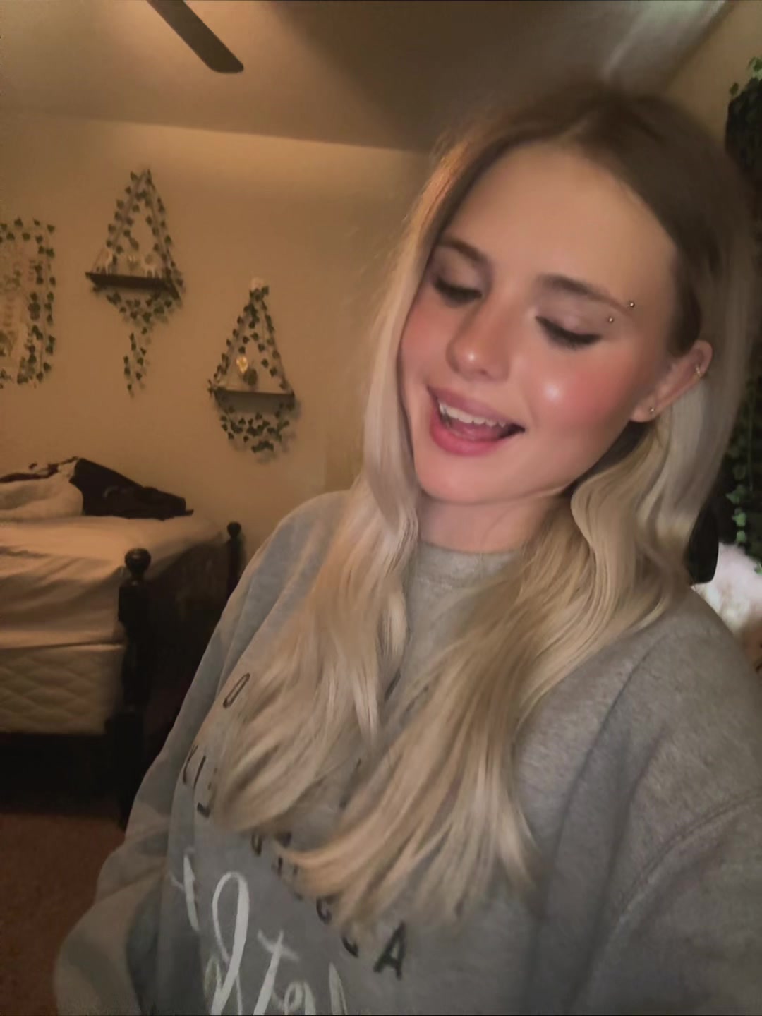 @shaylee
