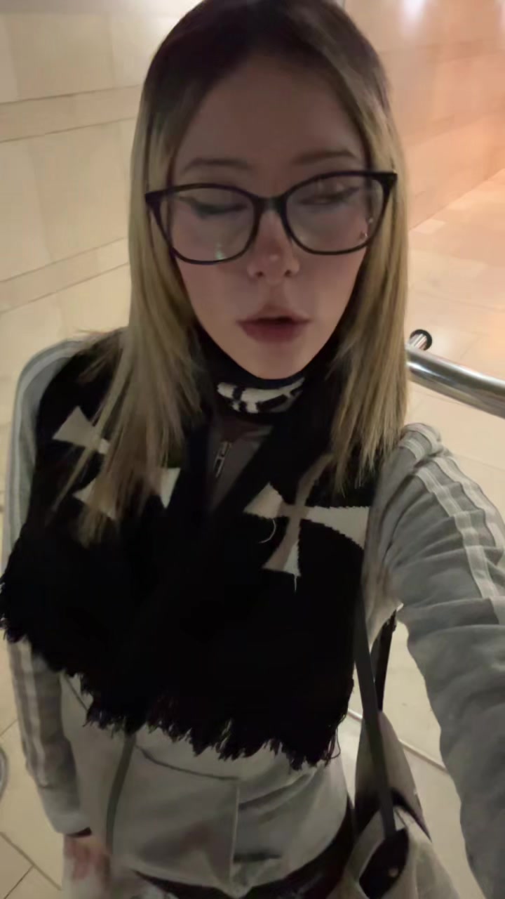 @aixxxa