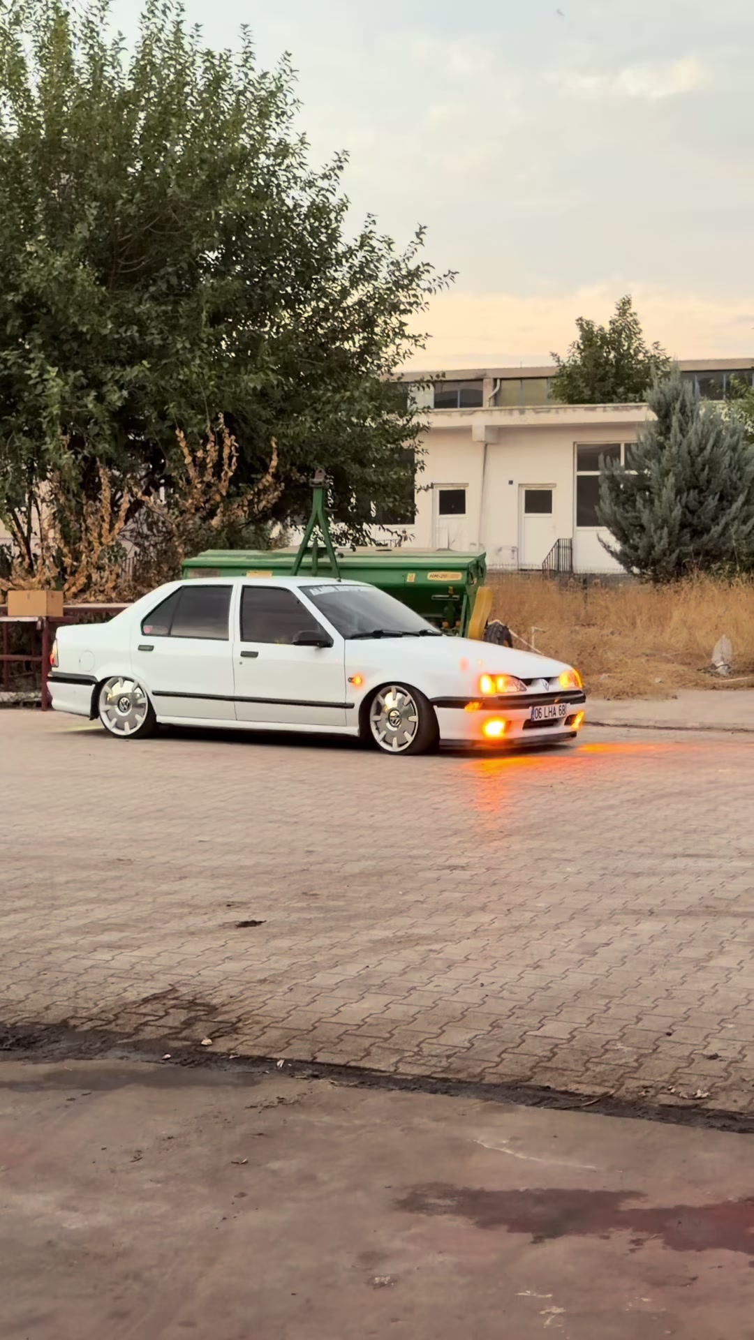 @KARAHAN OTO