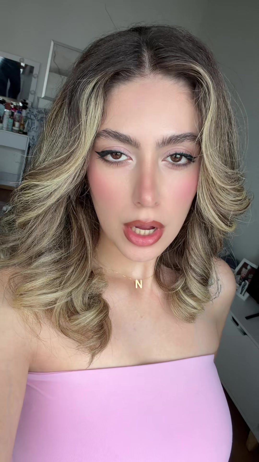 @nadia
