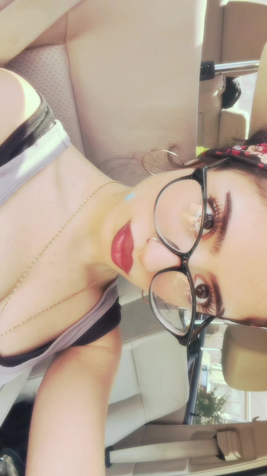 @$onia