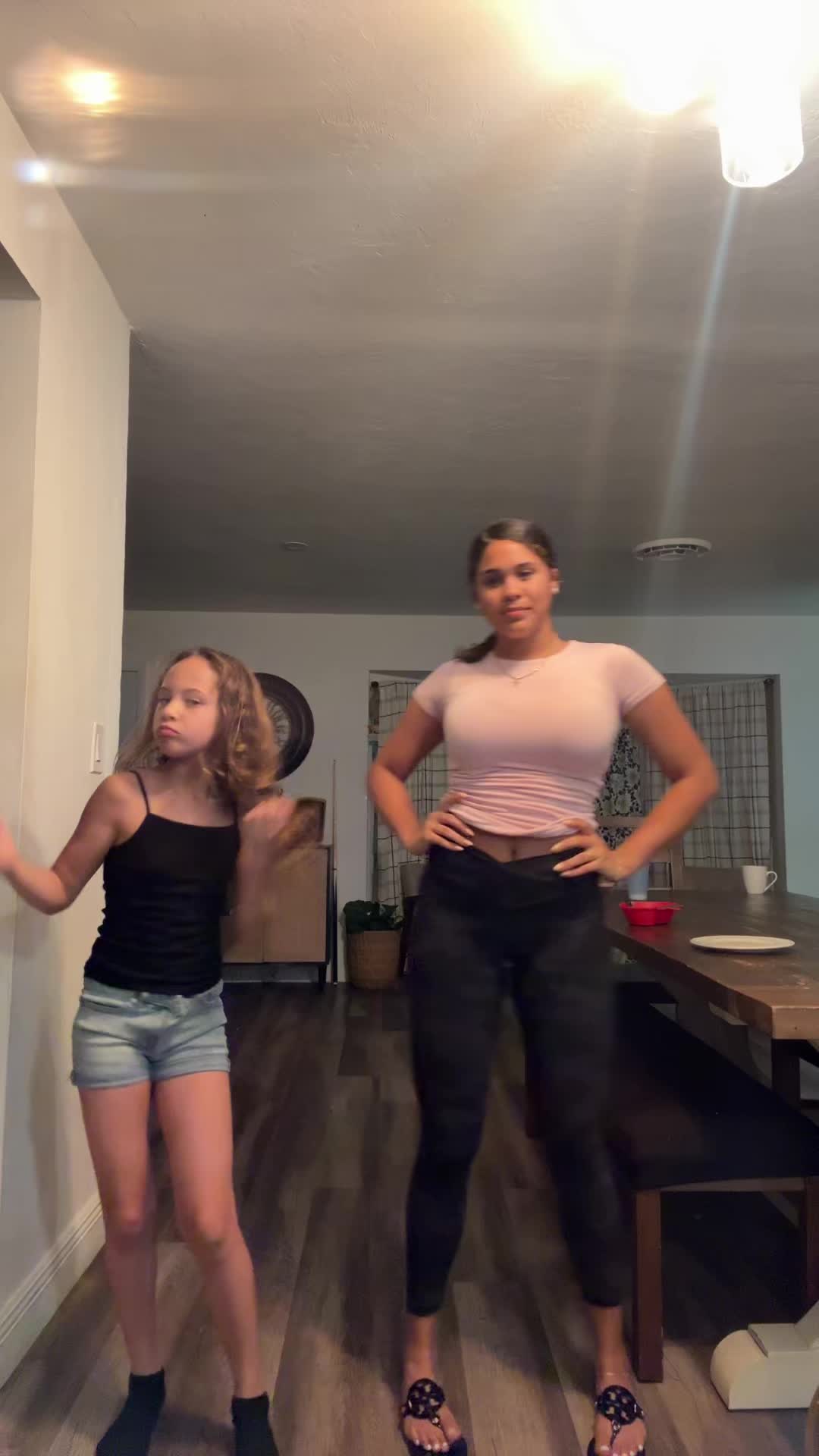 @💕miaaandbella💕