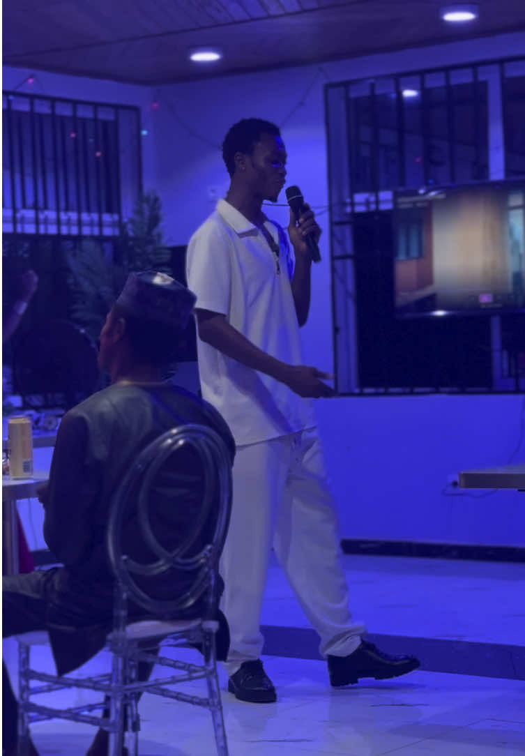 @ℤ𝕚𝕠𝕟 🕊