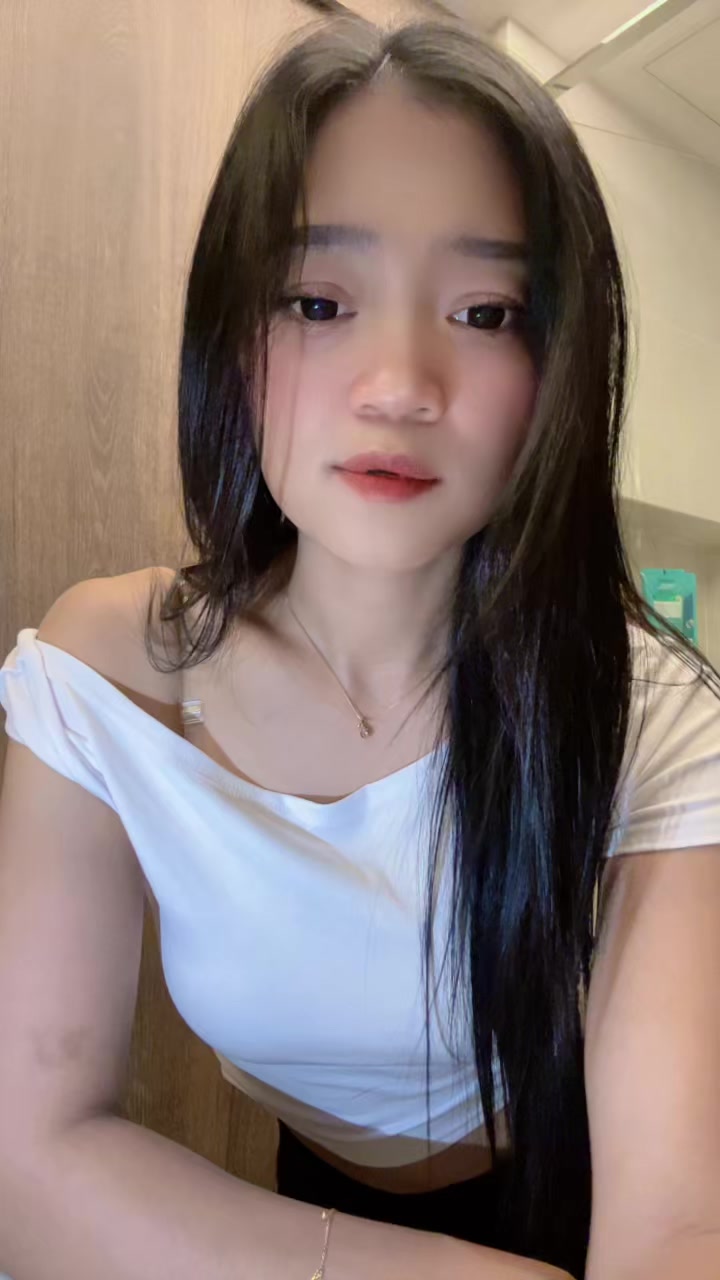 @NenaNeno