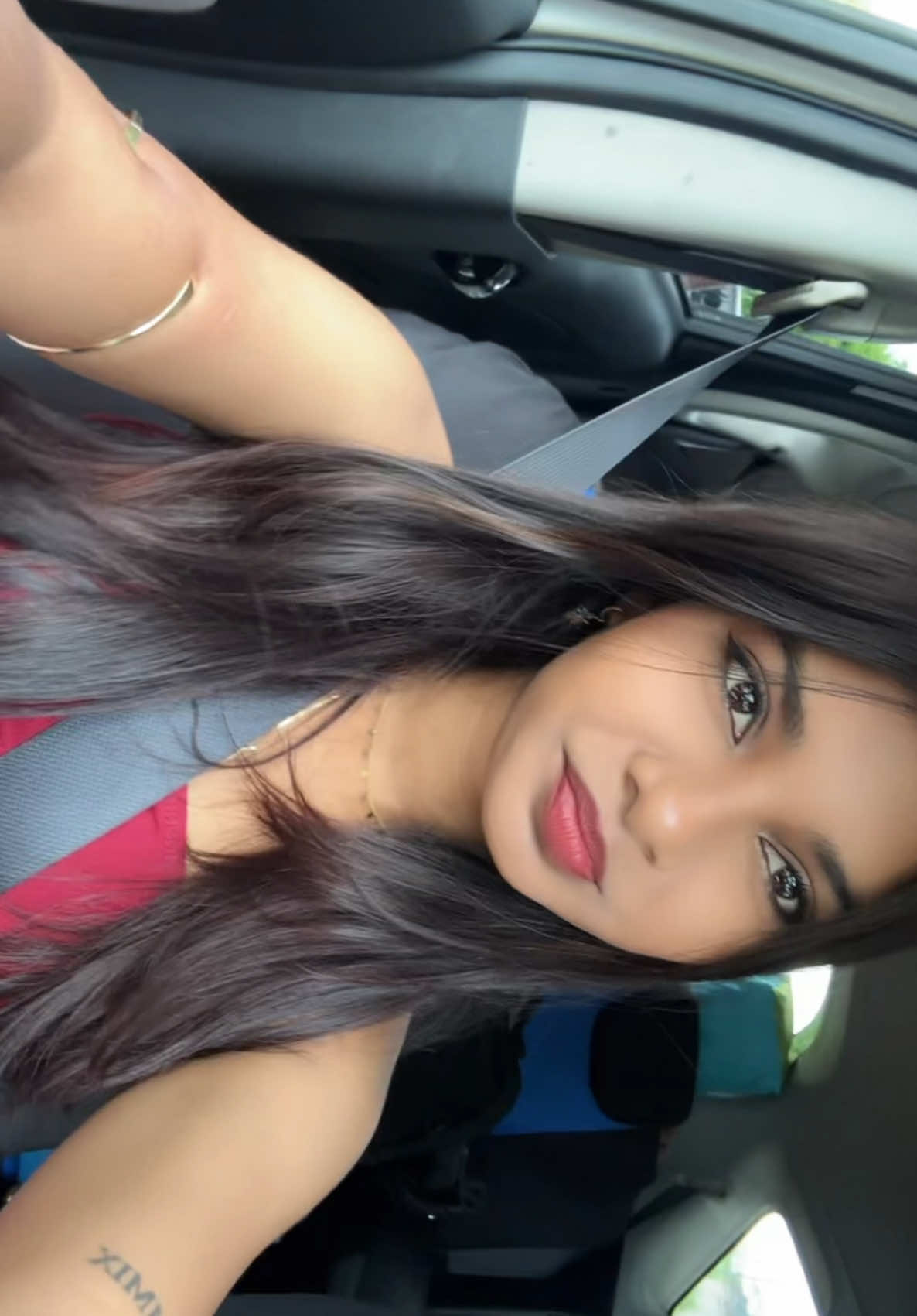 @Richa🌺