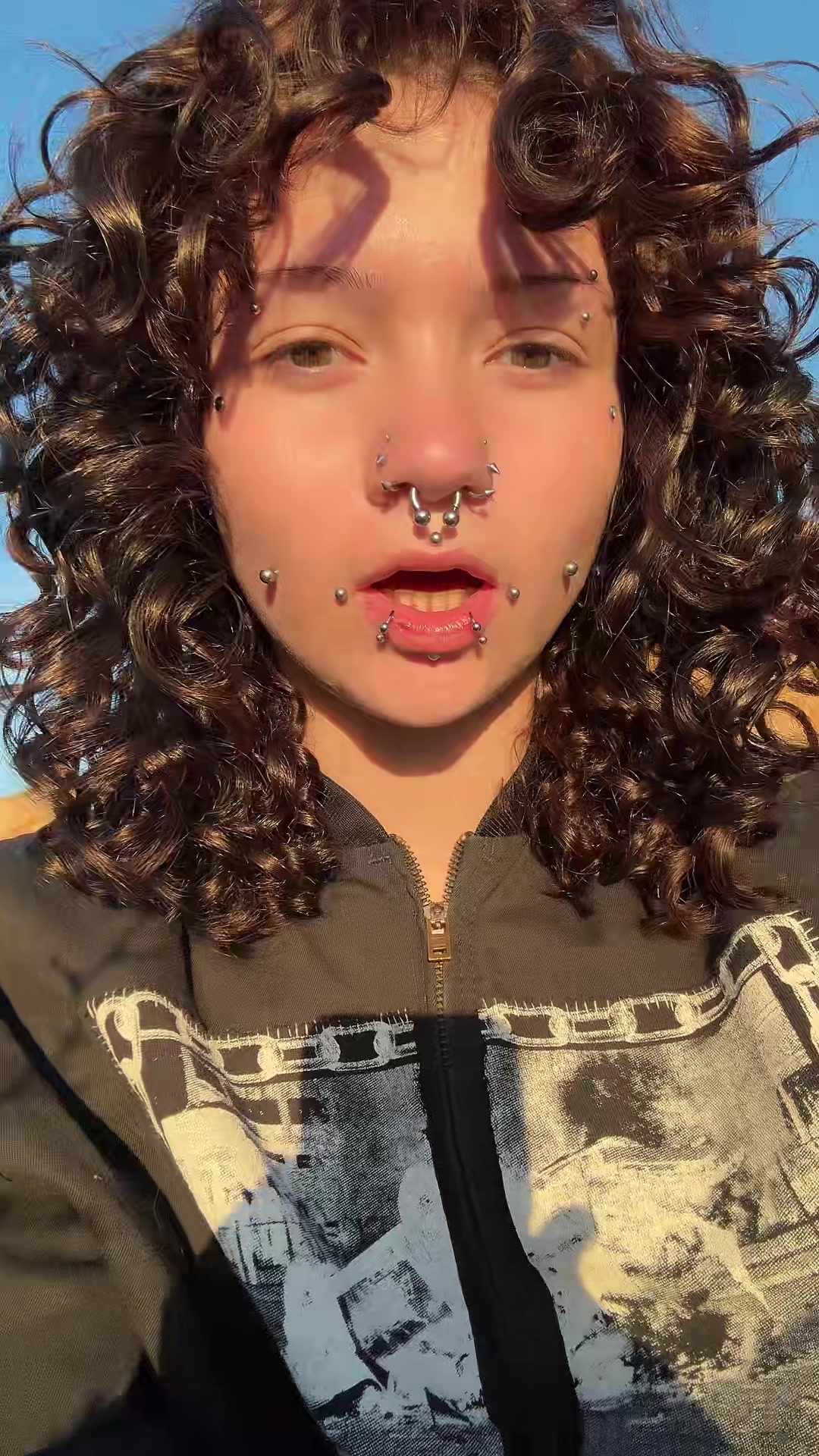 @miss.porcelain_
