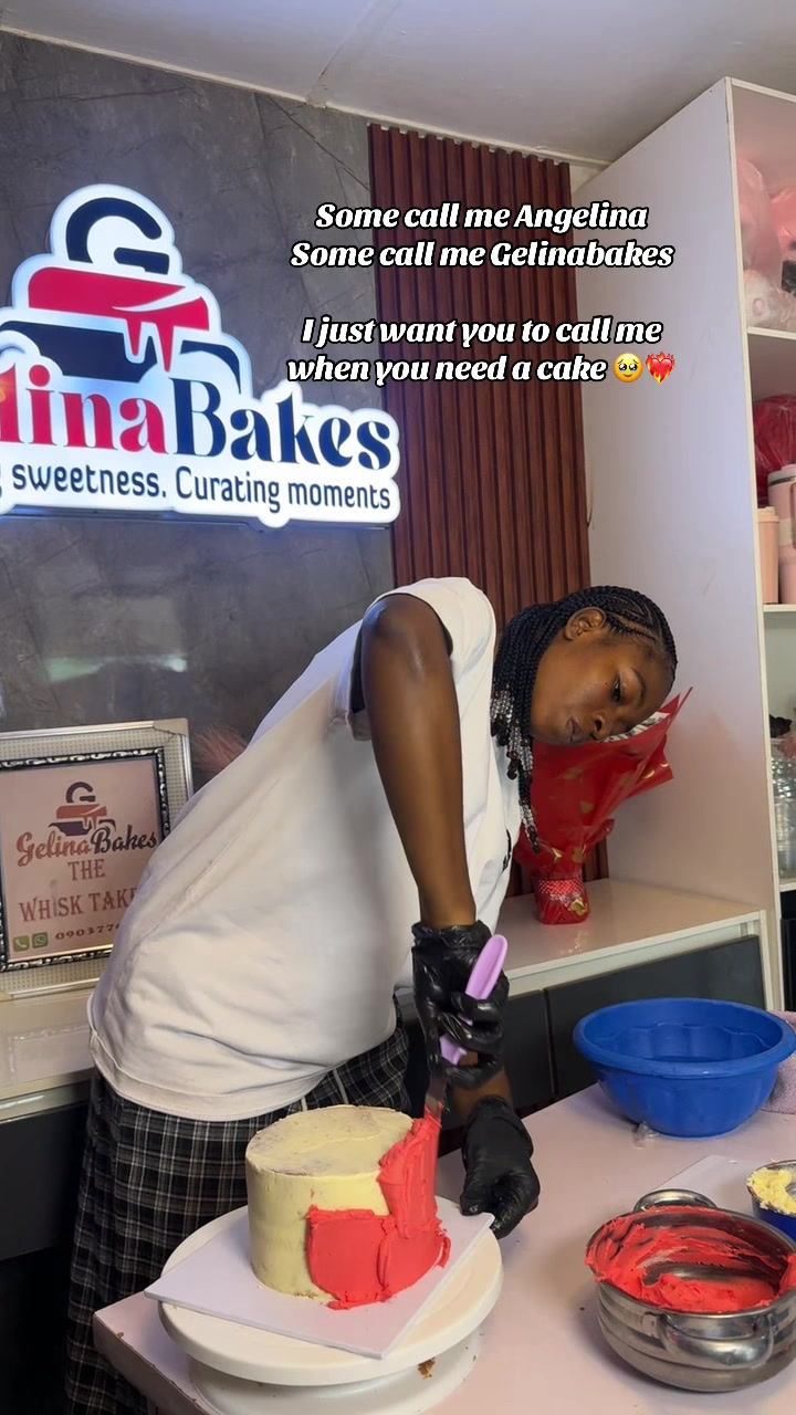 @Gelinabakes
