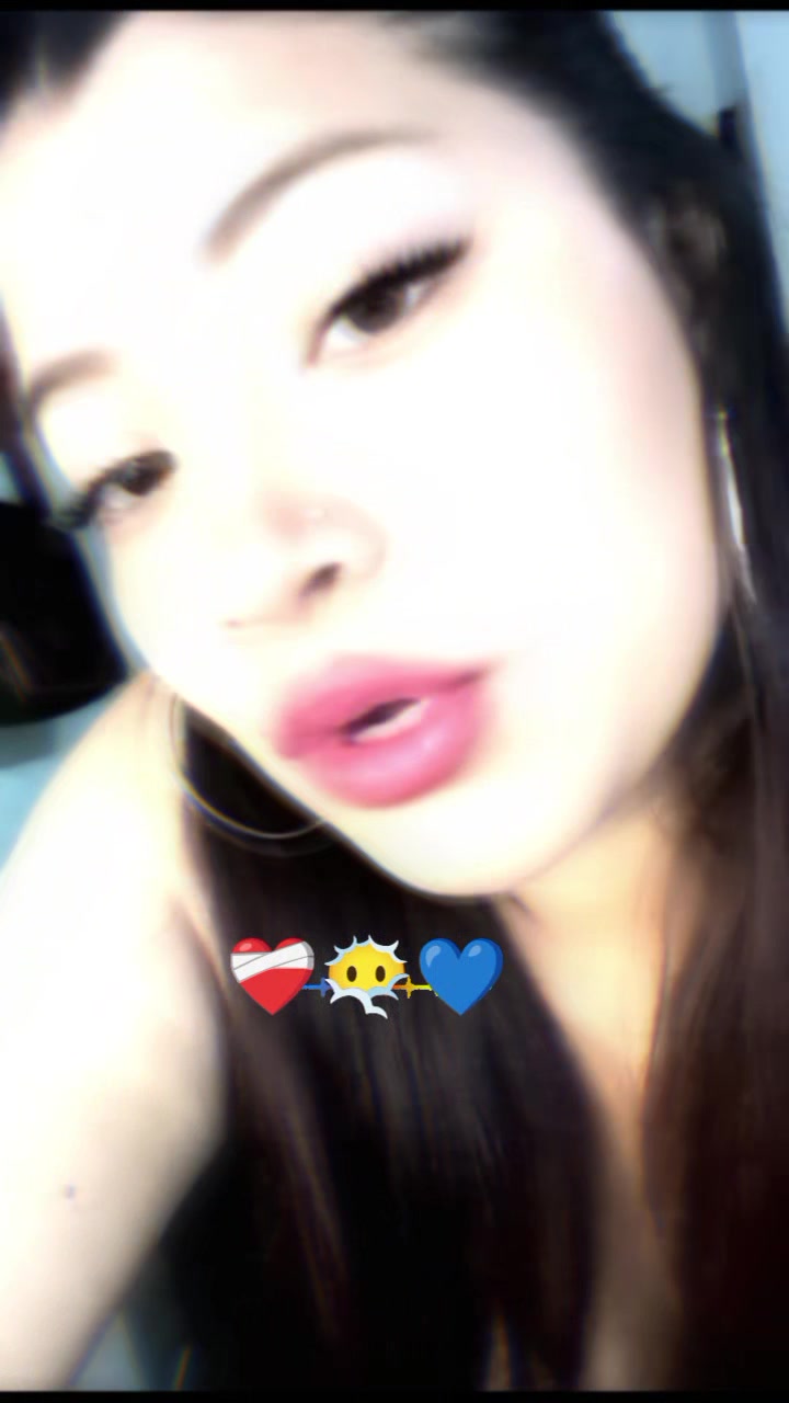 @DáyaMay♥️