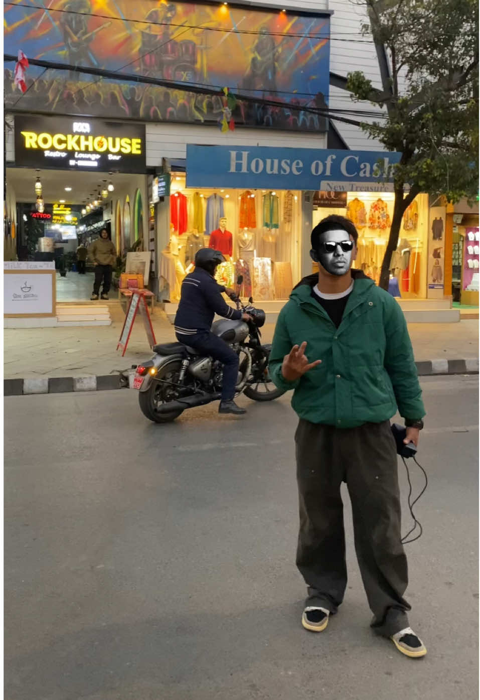@𓅓