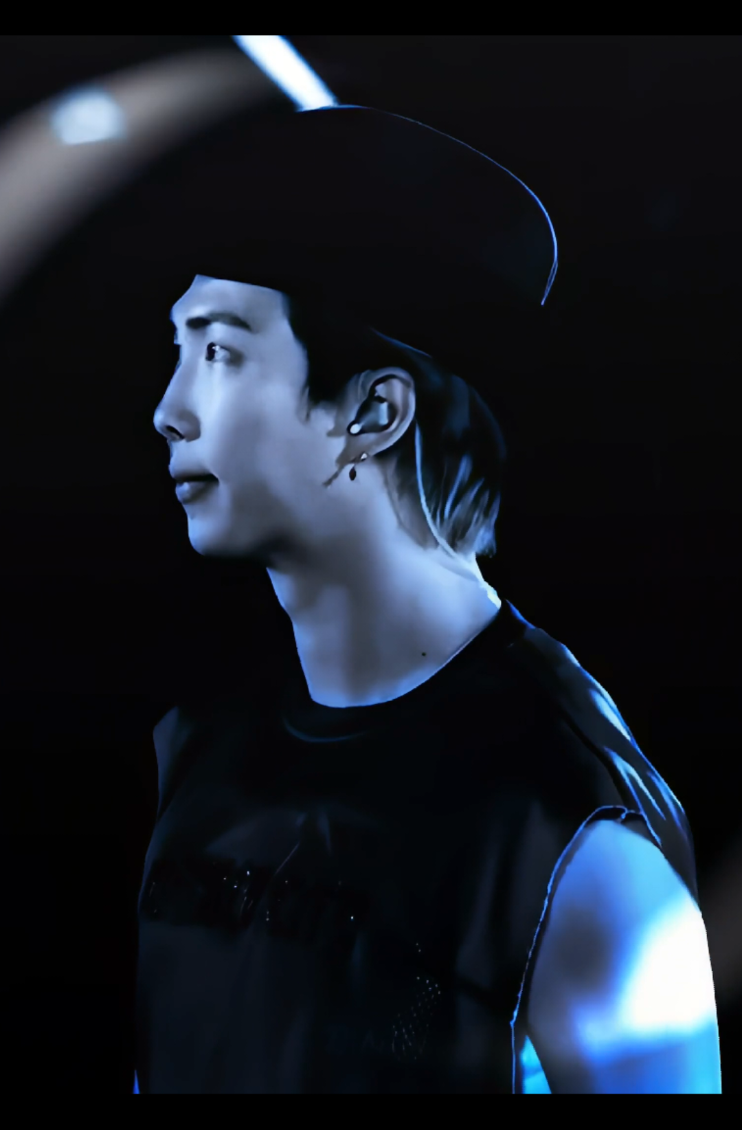 @jj1m1n⁷ is seeing BTS