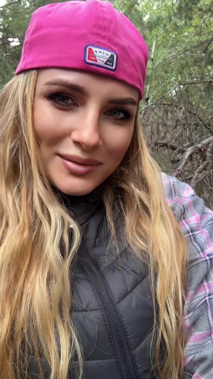 @Valentina