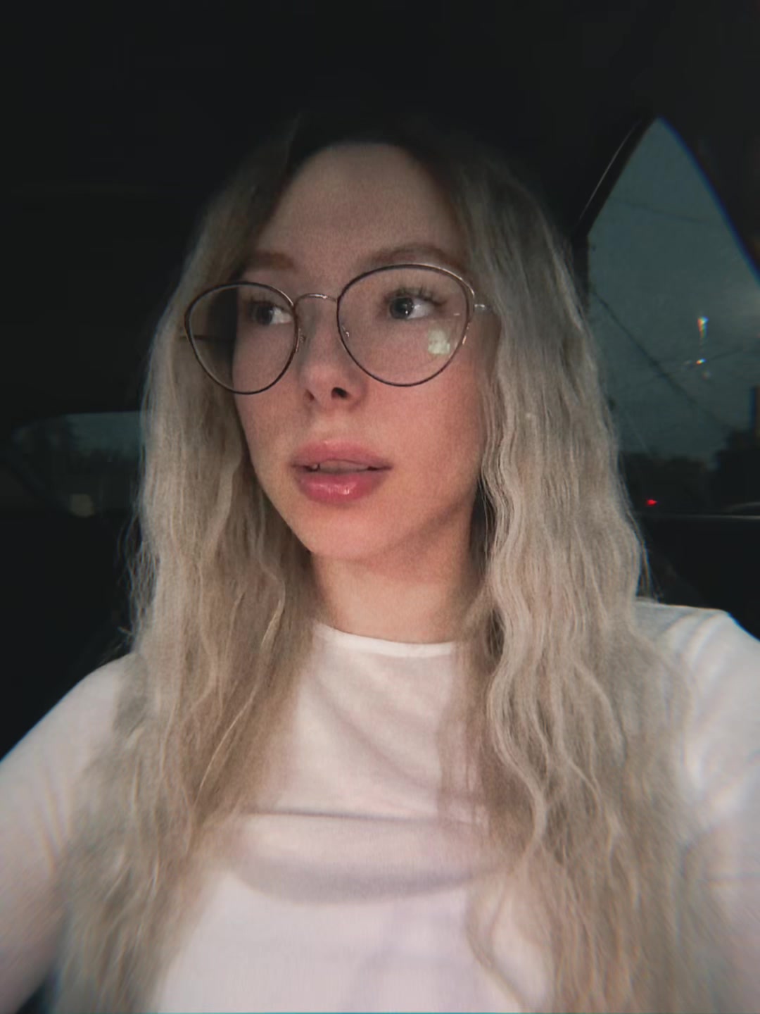 @Vika_V_M
