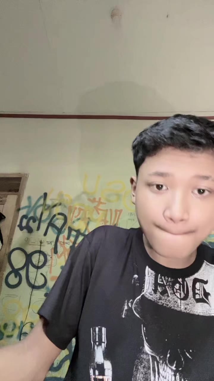 @𝕬𝕻𝕹