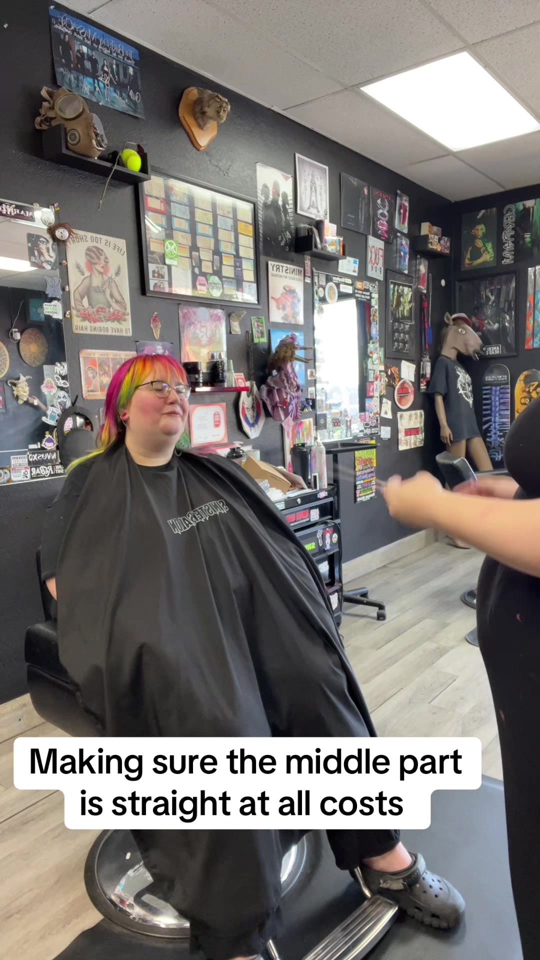 @Sinister salon