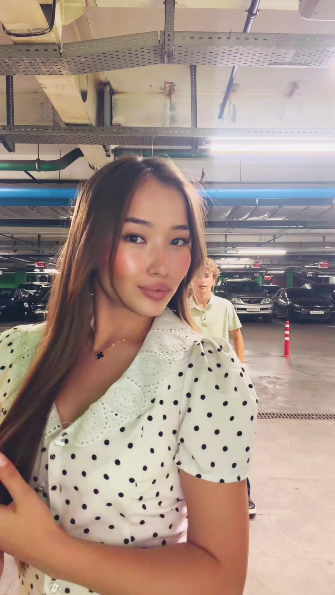 @Айж