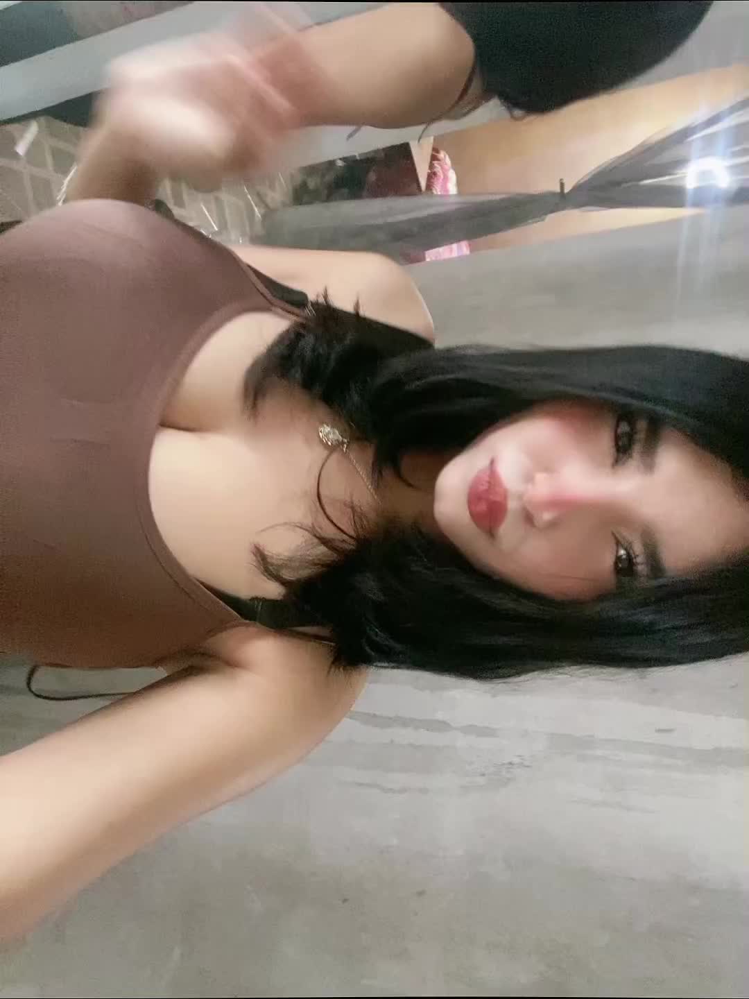 @Lupita