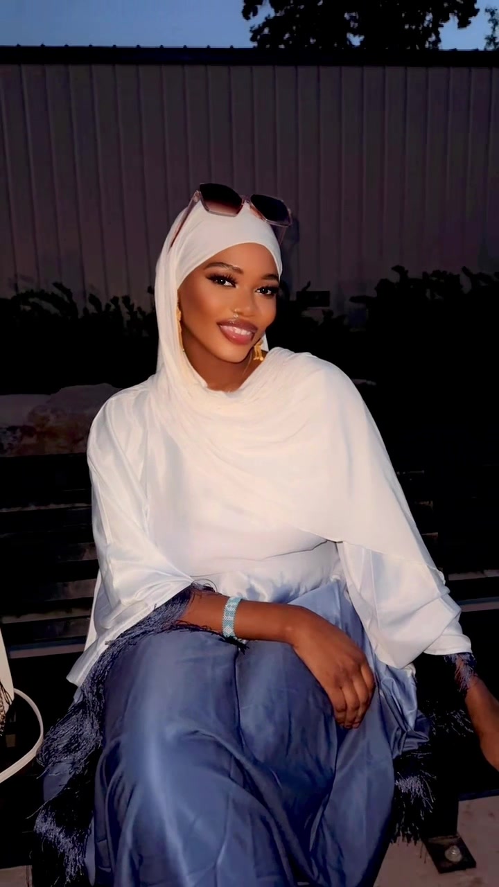 @Fatimah💋👸