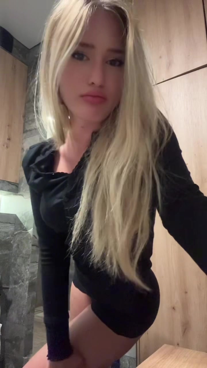 @даша