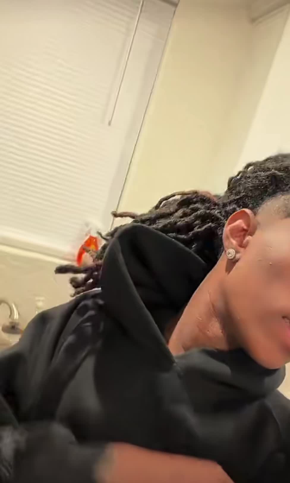 @Quin (content creator)