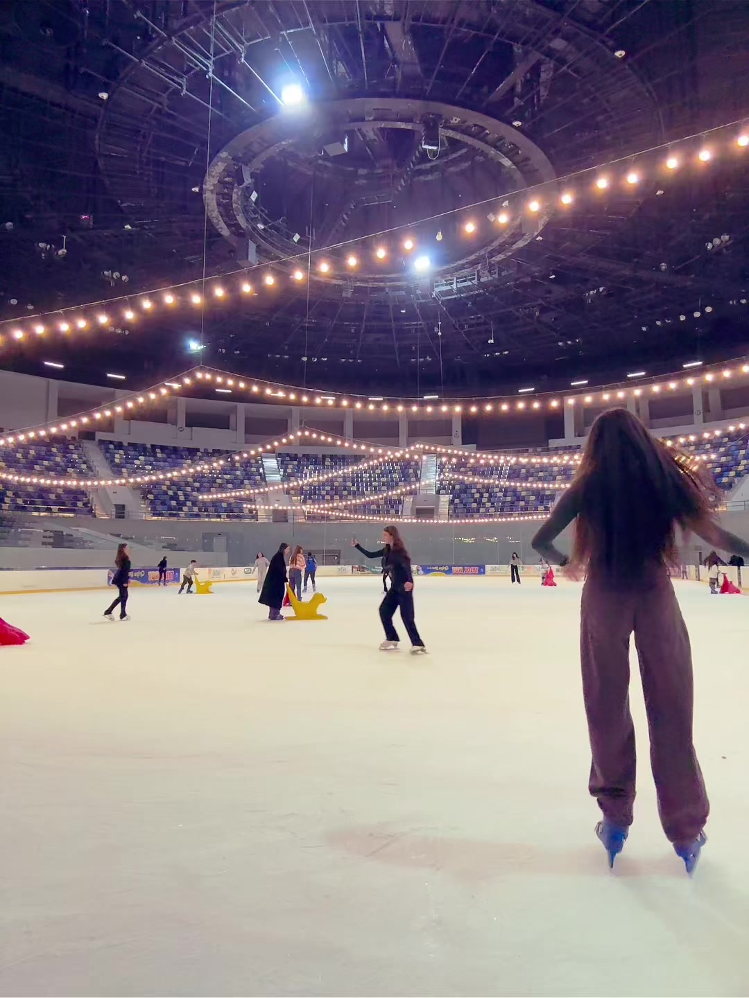@nilaure_