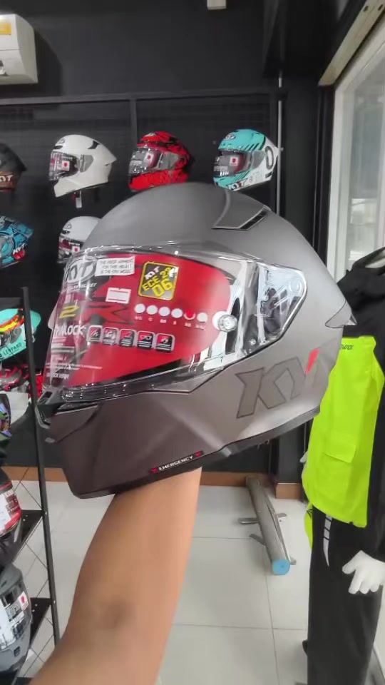 @FASTTRACK SUPERBIKE STORE