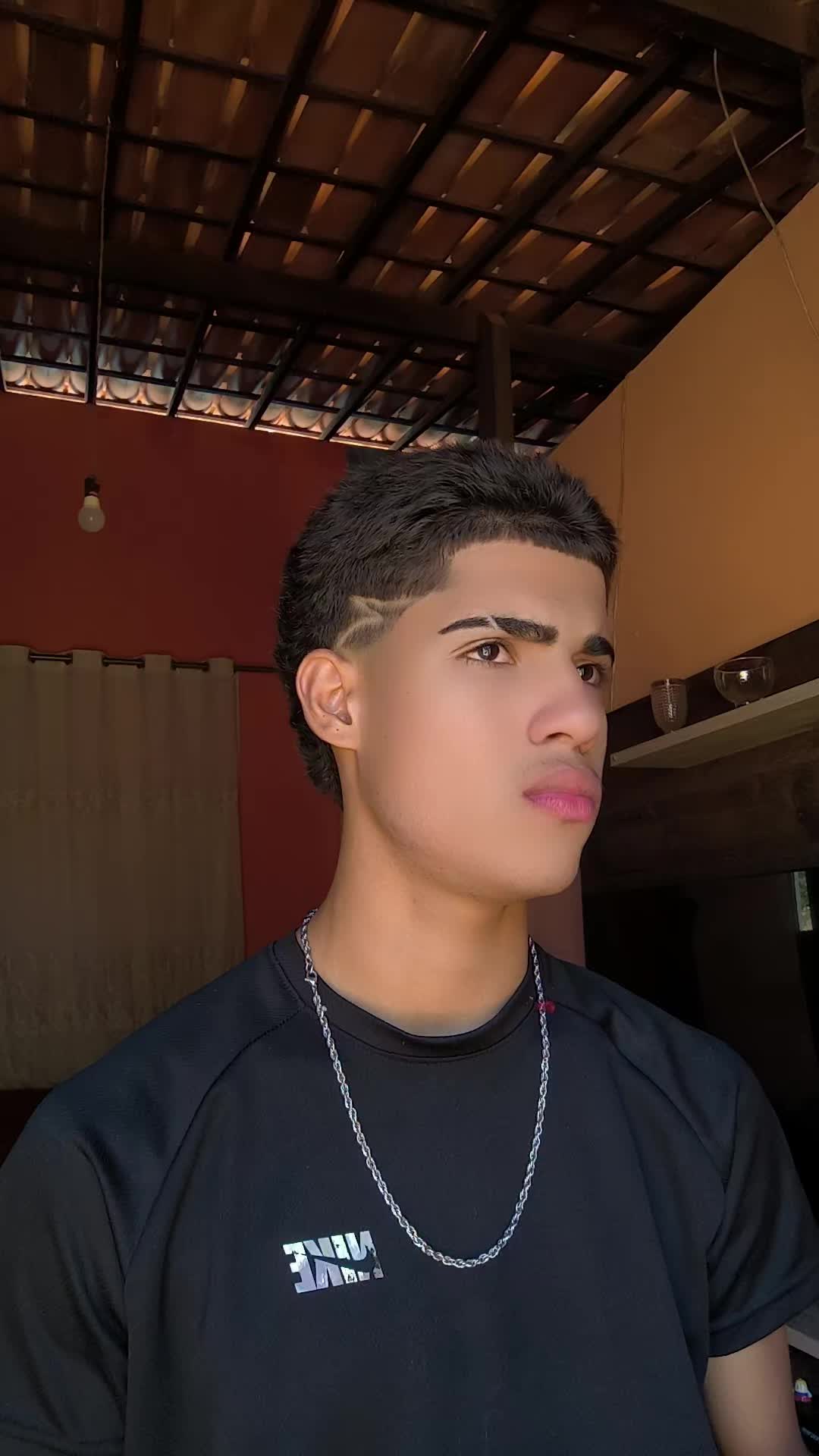 @alehzin.18👑