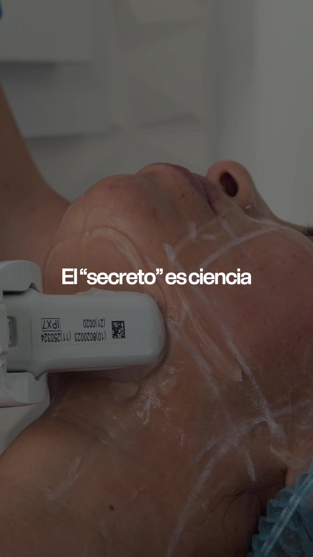 @Dermat&oacute;loga Cindy Burbano