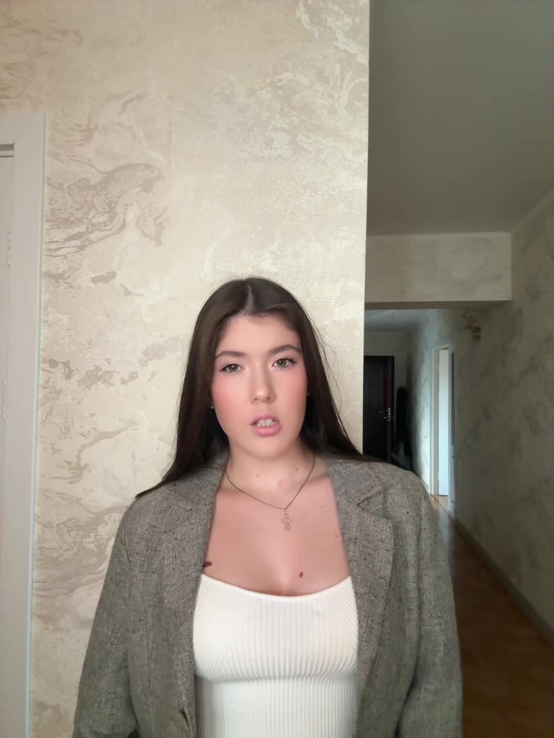 @алекса