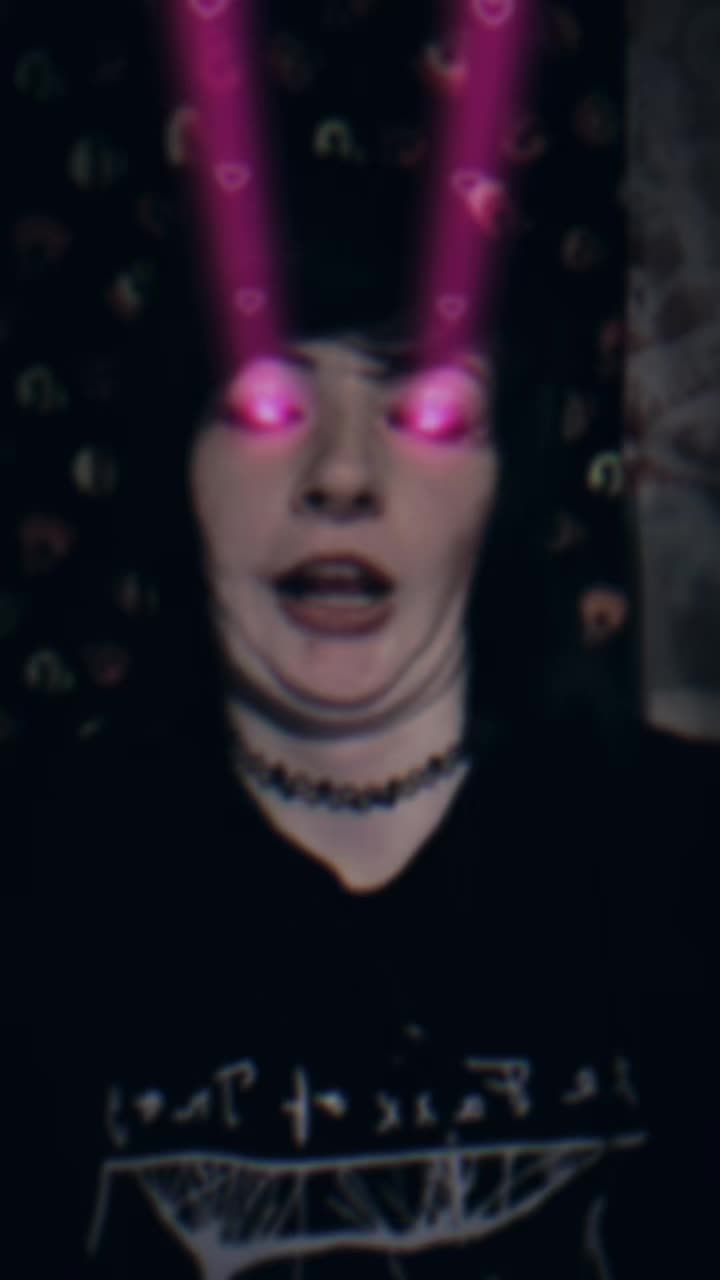 @Nikkiiii