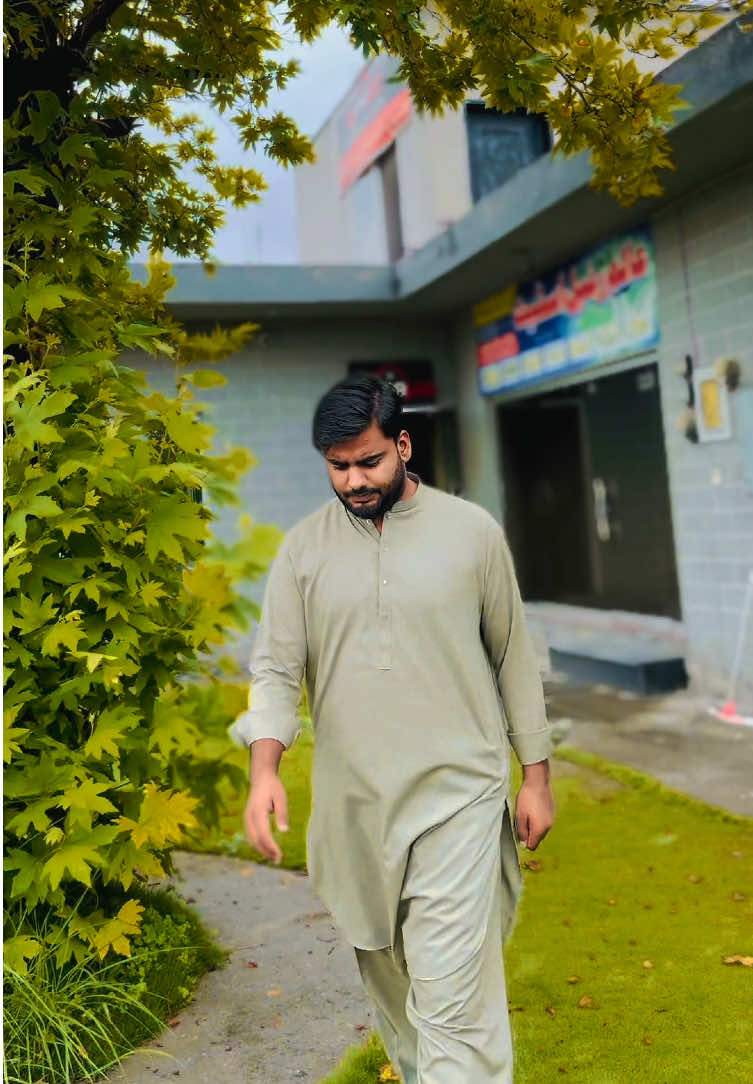 @adilkhanik_804