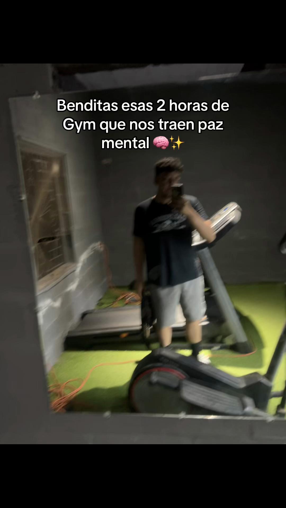 @🇸🇻El_Cris.19🧃🦍