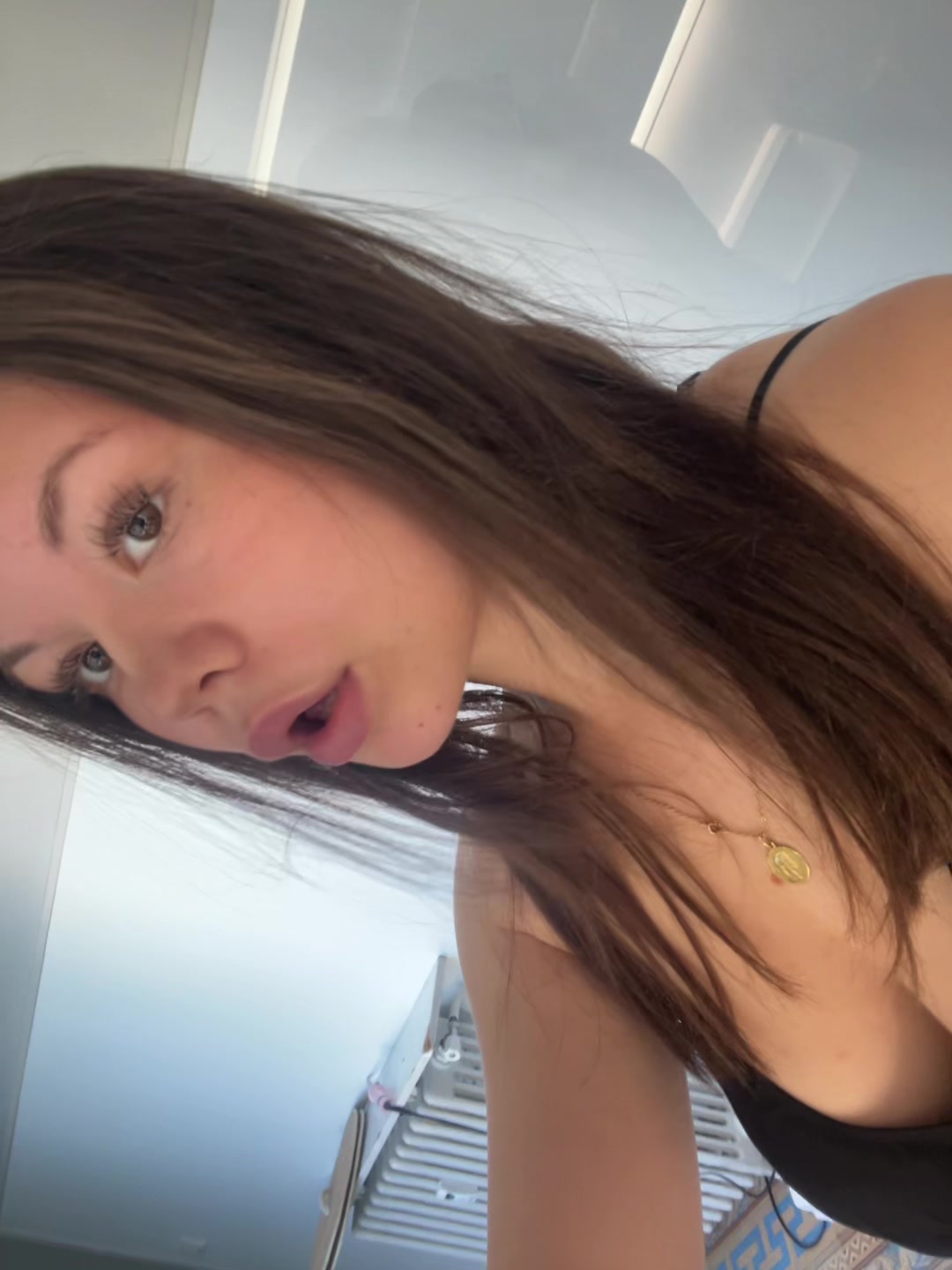 @_c_g_l