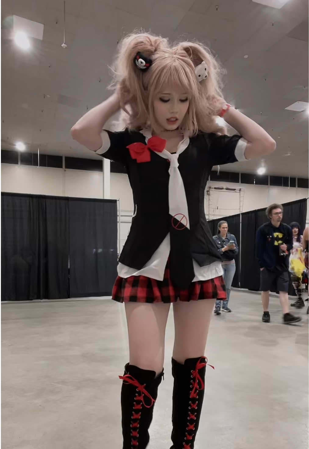 @▪︎⍣✩ evie ✩⍣▪︎