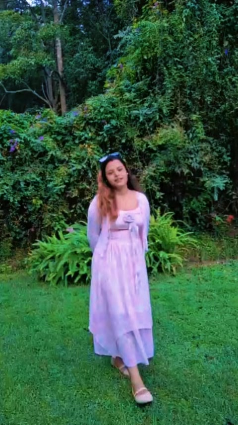 @Miss Dipu🧿❤️🩹