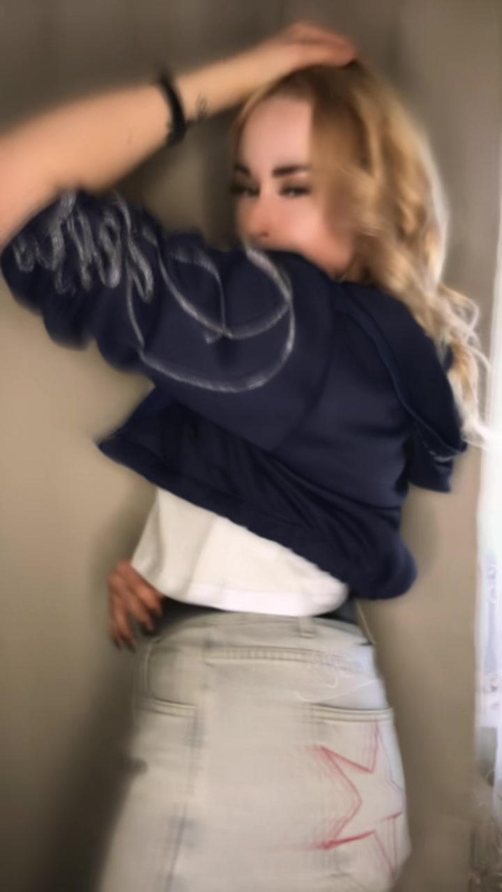 @Алина Молчанова