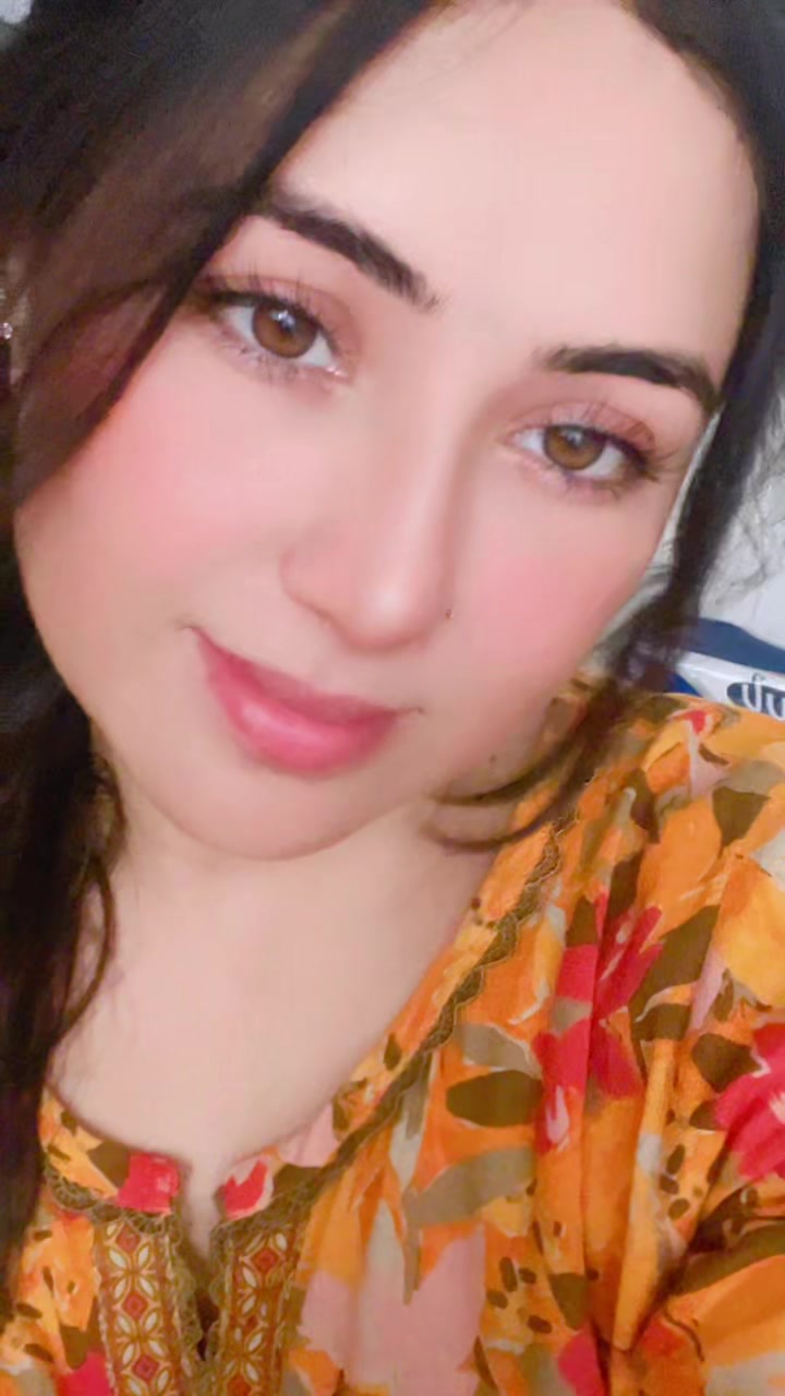 @Zarqa Khan