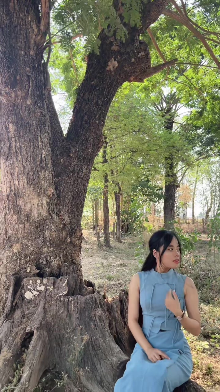 @ᬊ᭄𝐙𝐚𝐫 𝐍𝐲𝐢 𝐖𝐢𝐧