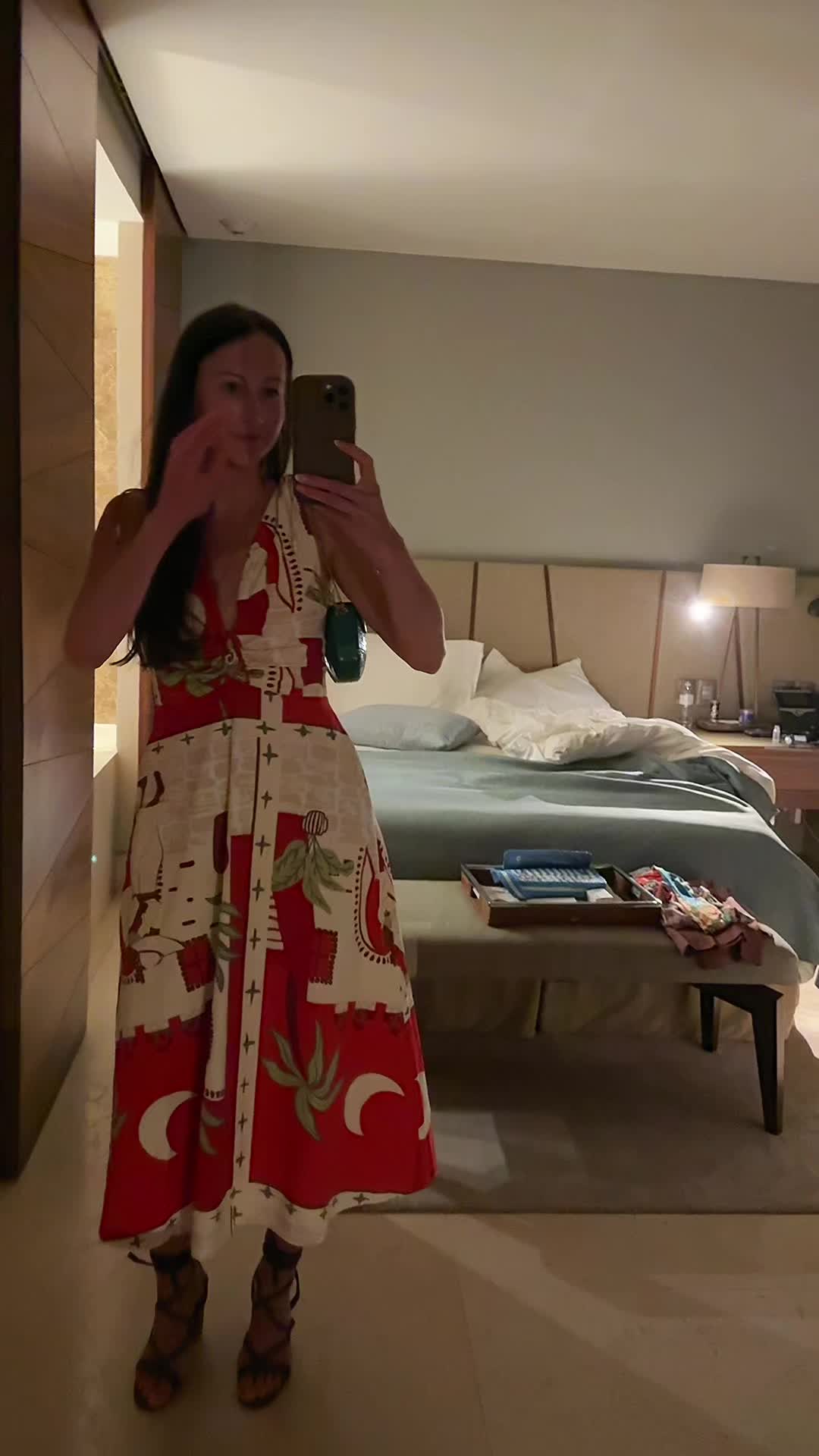 @Selena | Traveling Mom