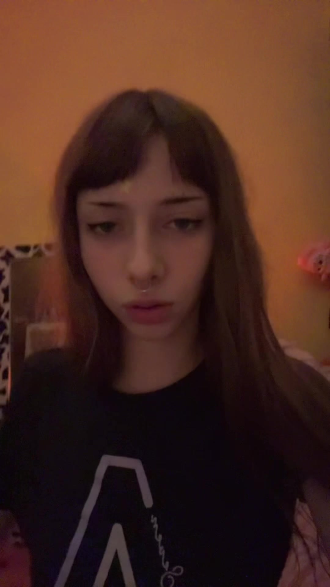 @Loli