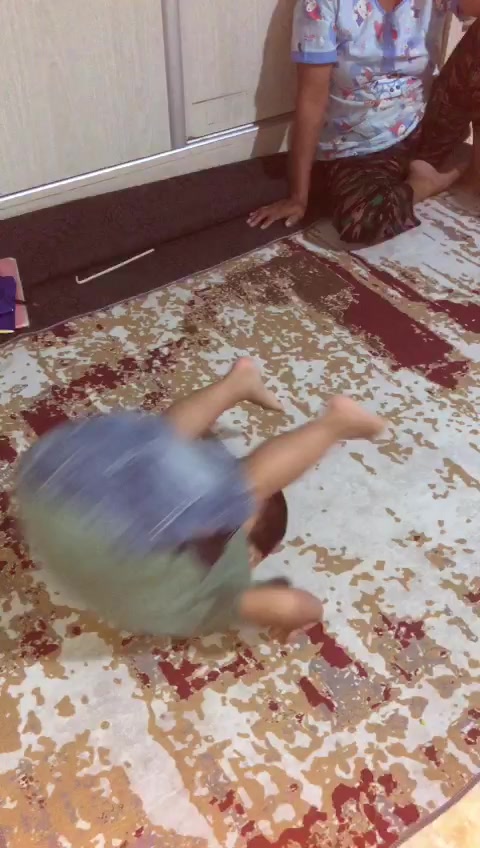 @Ratna Delau