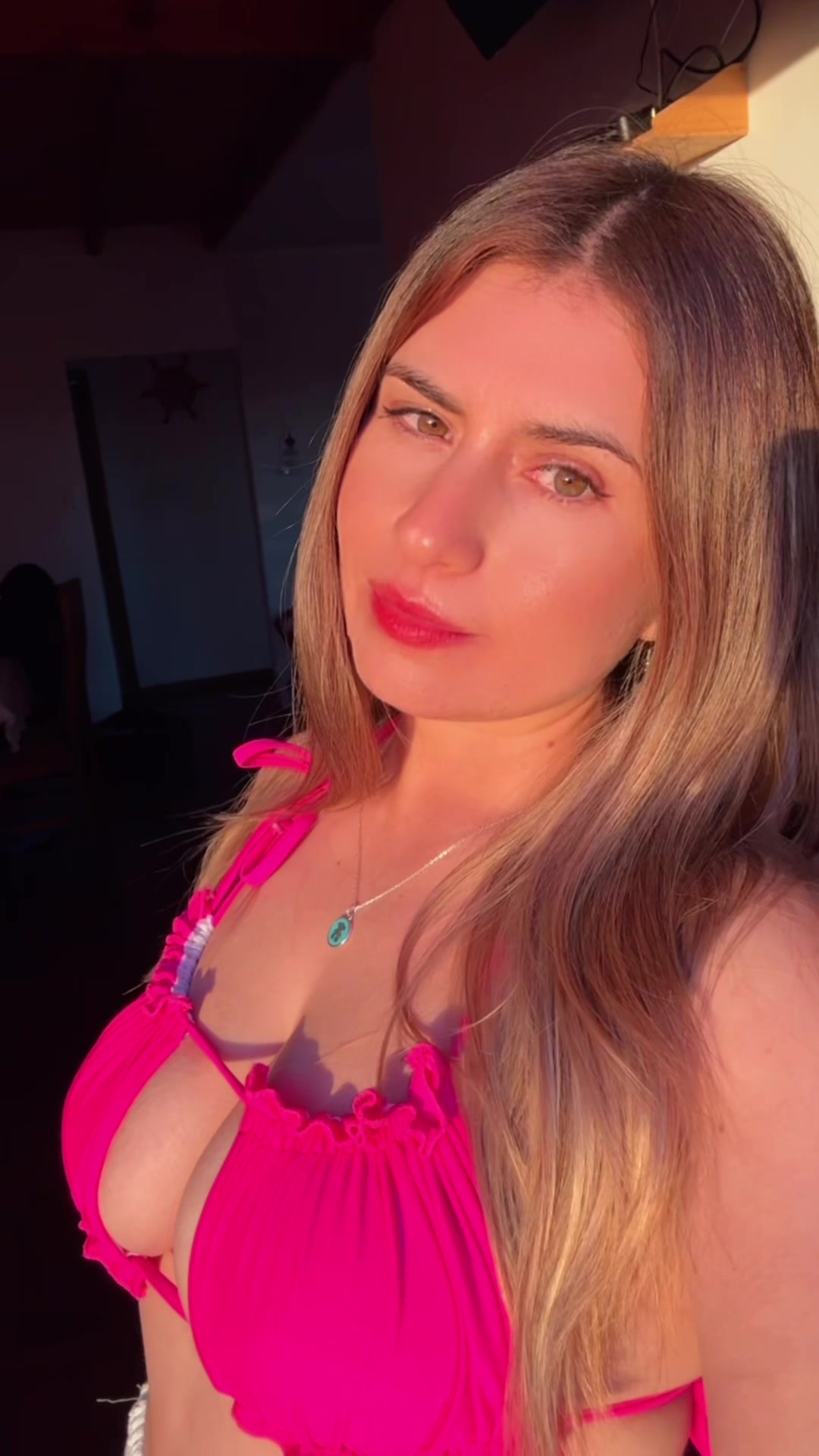 @Elizabeth_scarlet_29