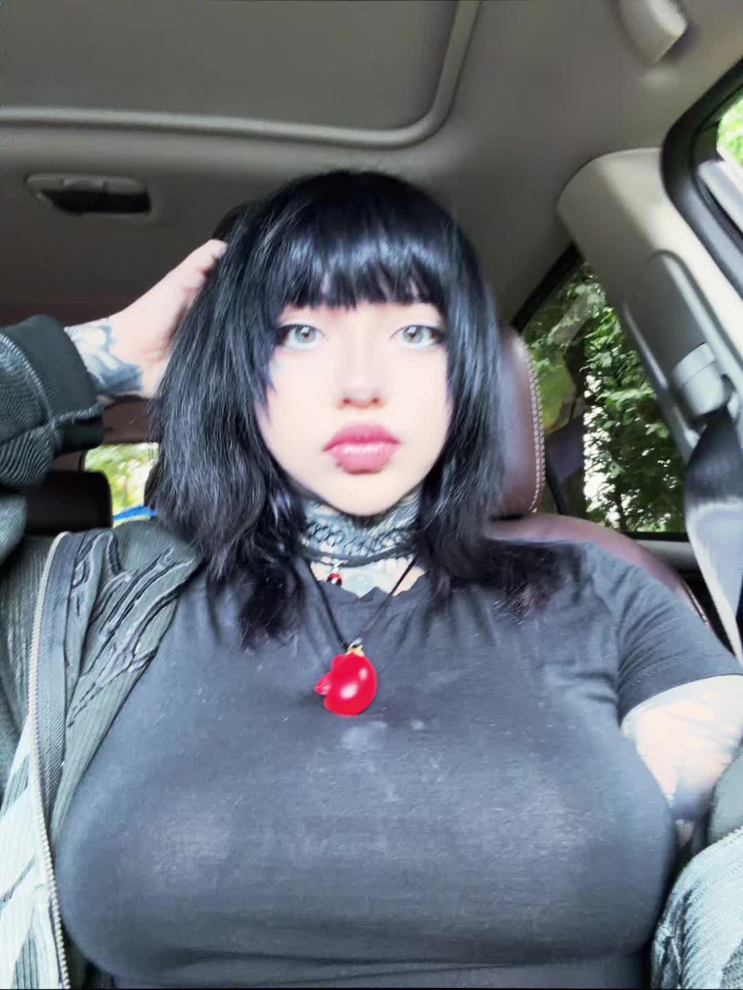 @mothertriplex