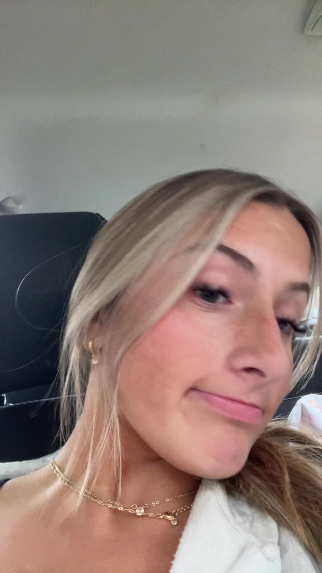 @hi